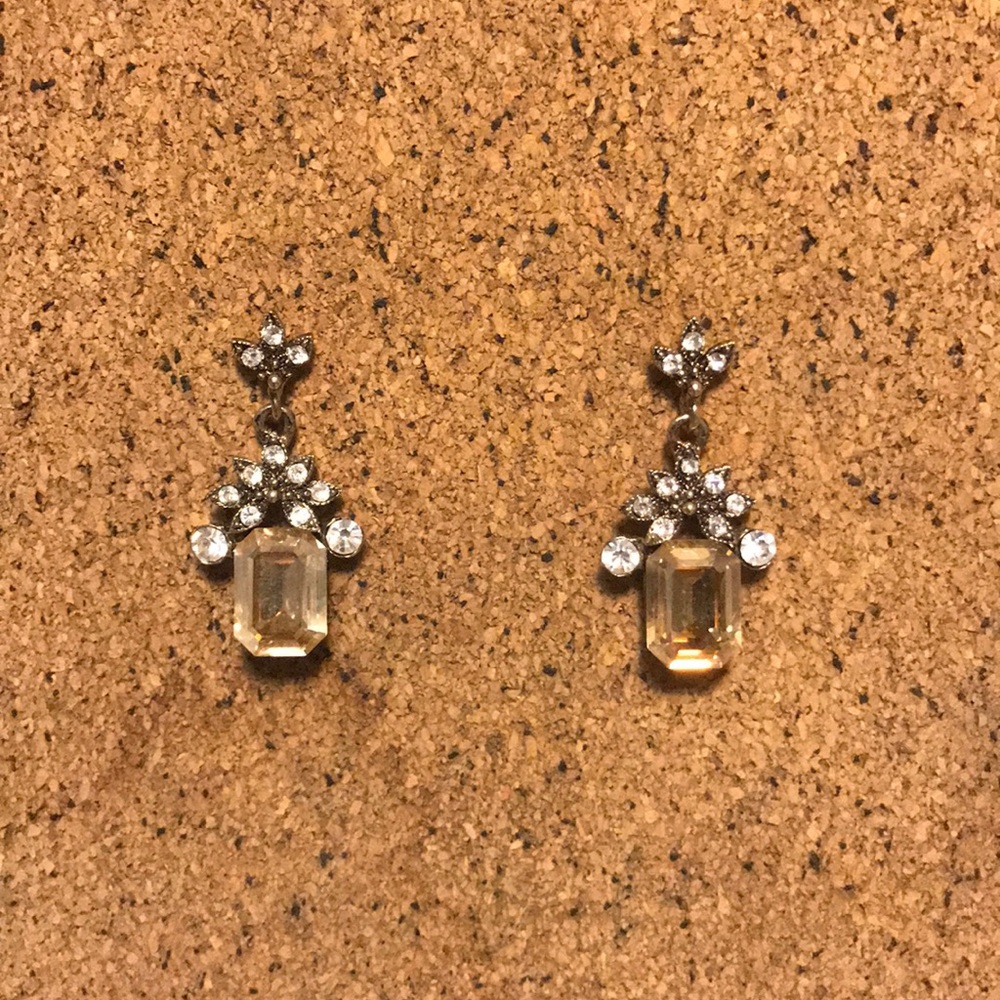 Costume jewelry earrings